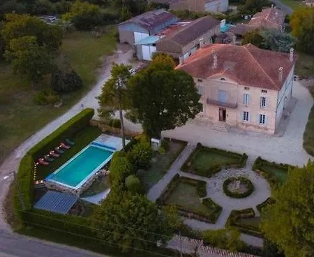 Vendégház Les Croque-notes, Et Table D'hotes 3*