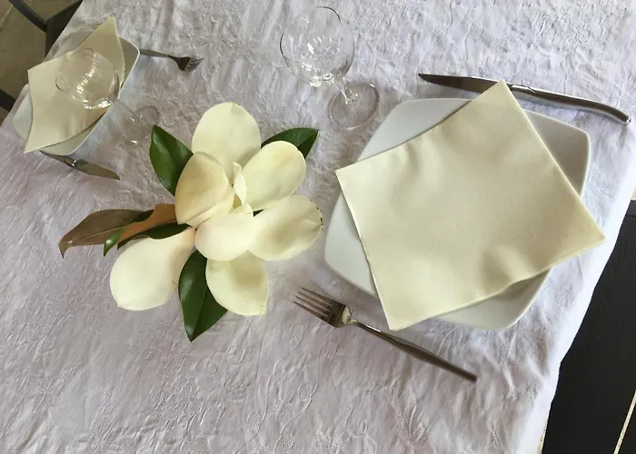 Affittacamere Les Croque-notes, Et Table D'hotes 3*